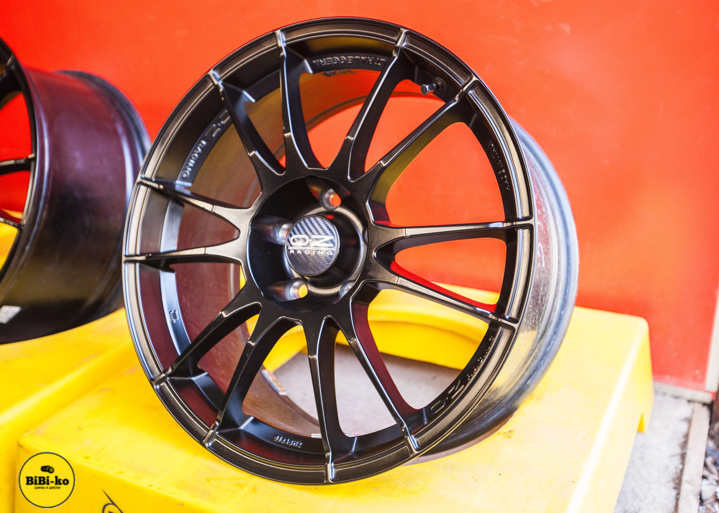 OZ racing Ultraleggera