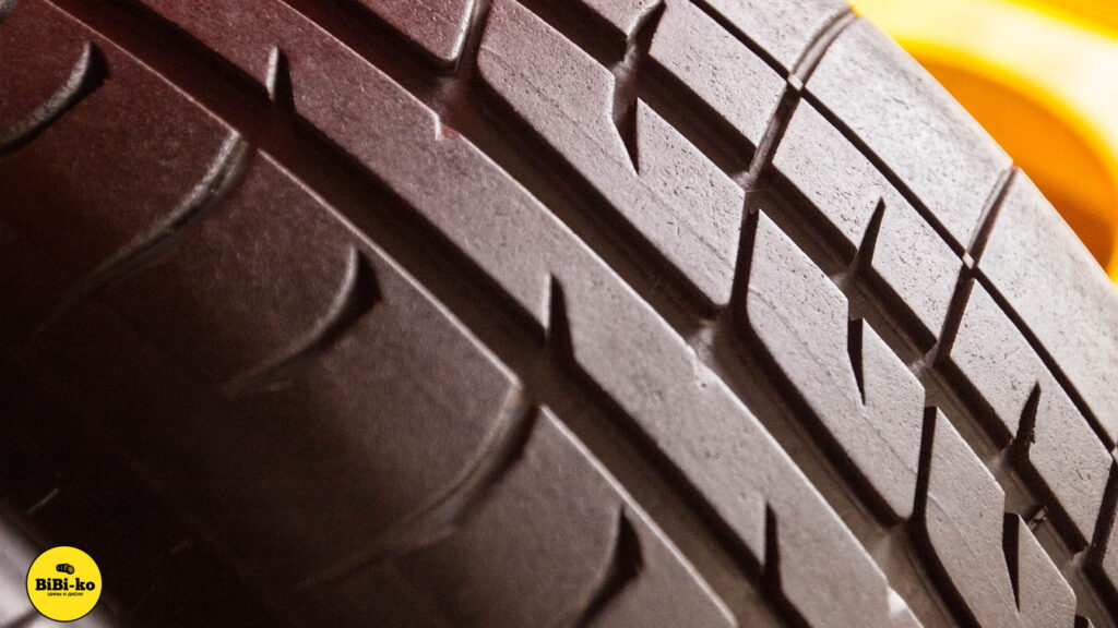 BFGoodrich g-Force Phenom T/A