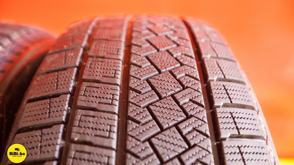 Pirelli Ice Asimmetrico — фото 4