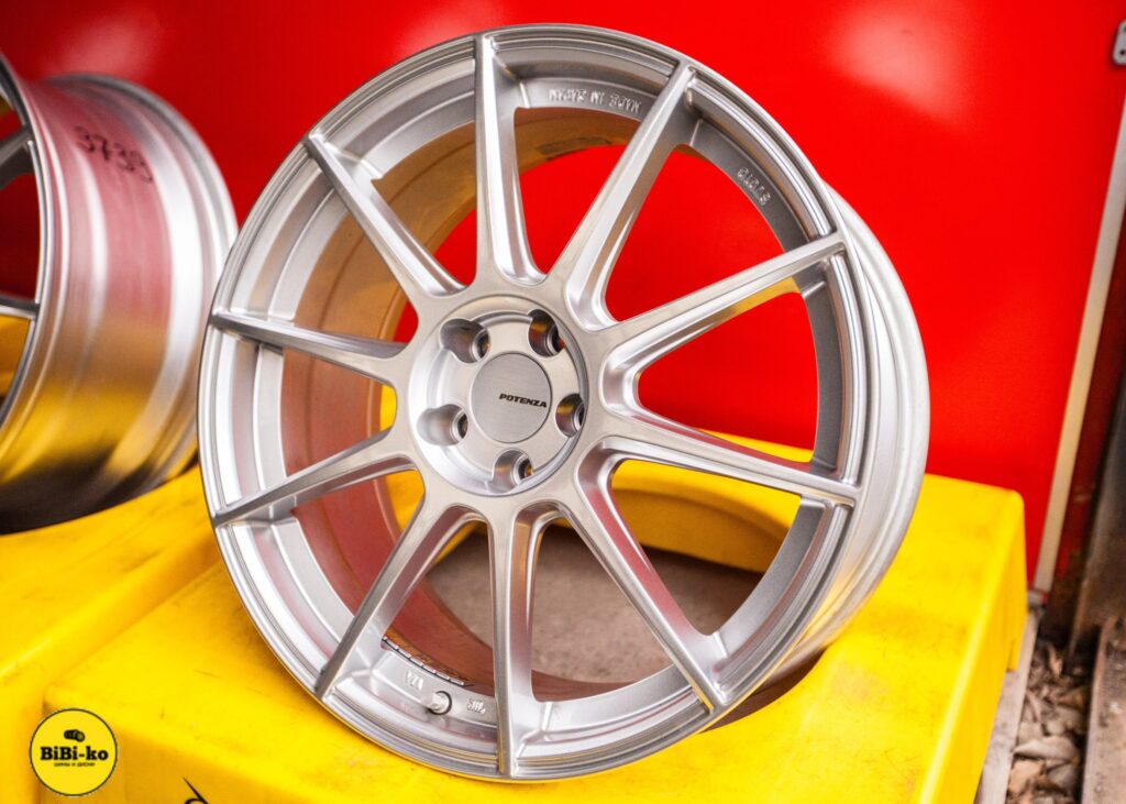 Bridgestone Potenza Adrenalin SW010 — фото 4