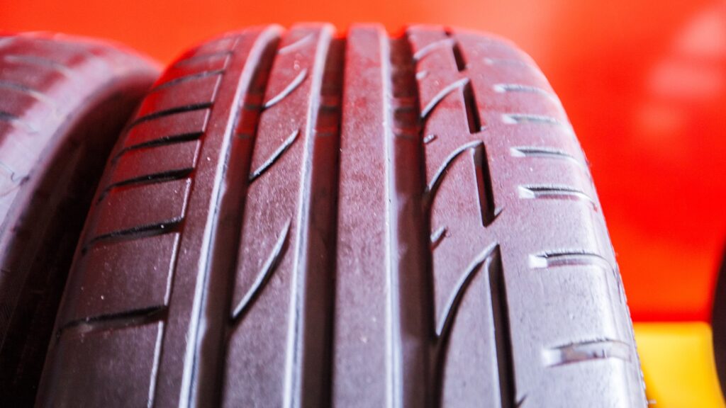 Bridgestone Potenza S001 — фото 4